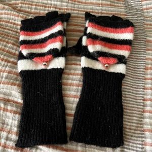 Kate spade heritage stripe pop top knit mitten gloves